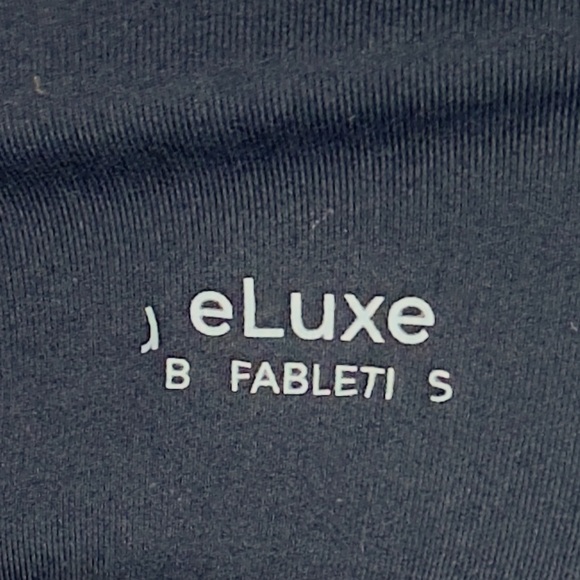 FABLETICS ButterLuxe High Waist Compression Leggings with Pockets‎ - Picture 6 of 6